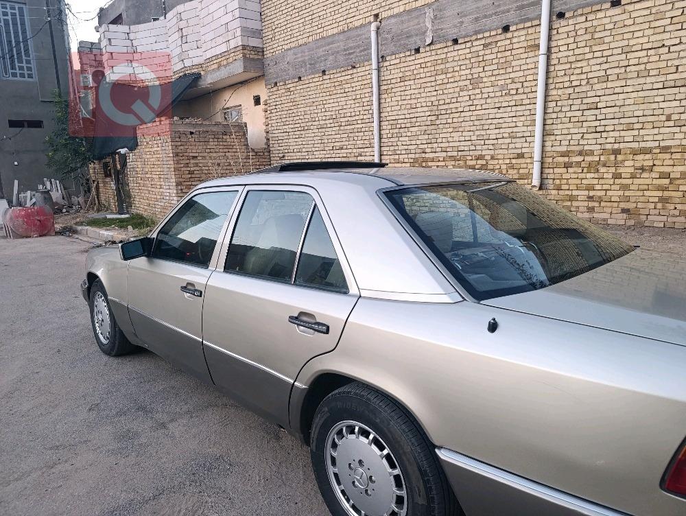 مرسيدس بنز E-Class
